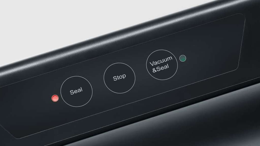 Intuitive & Easy to Use Cutter Vacuum Sealer Severin- 3610