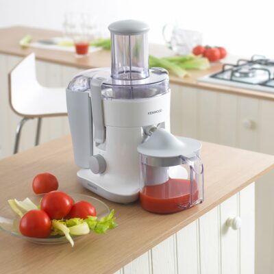 Kenwood-True-Centrifugal-Juicer-White-Slow-Juicer-JE680-b