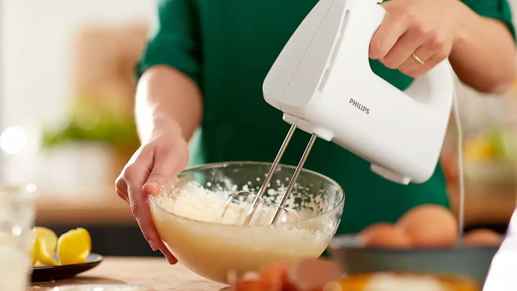 Philips Daily Collection Hand Mixer HR3705 00