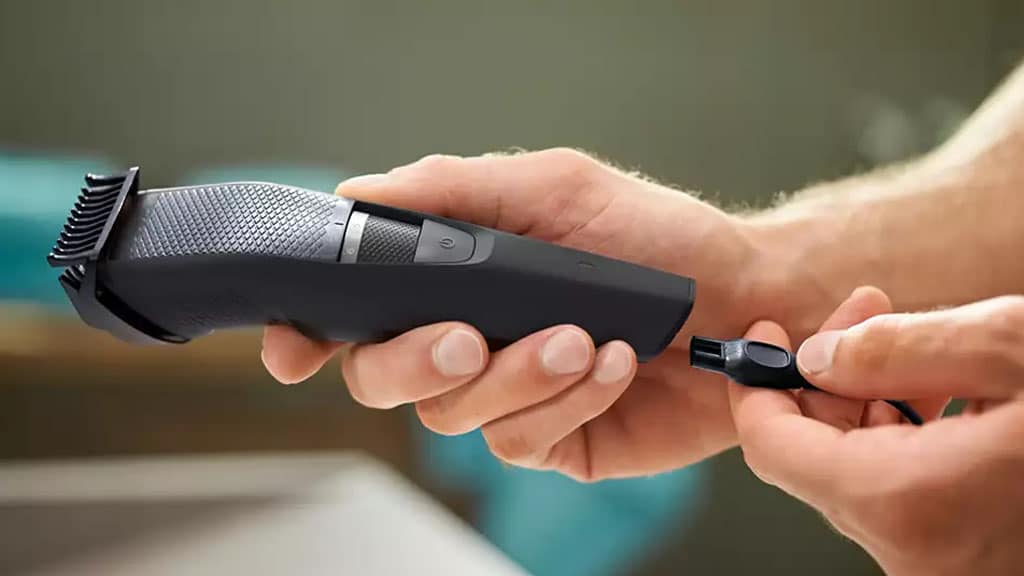 Philips Series 3000 Beard Trimmer Malta BT3226 14 Charging