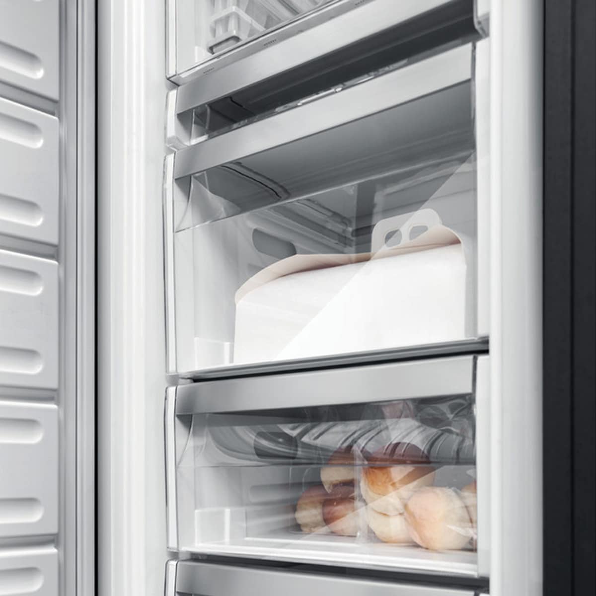 Whirlpool-Built-In-Freezer-AFB-18431-a