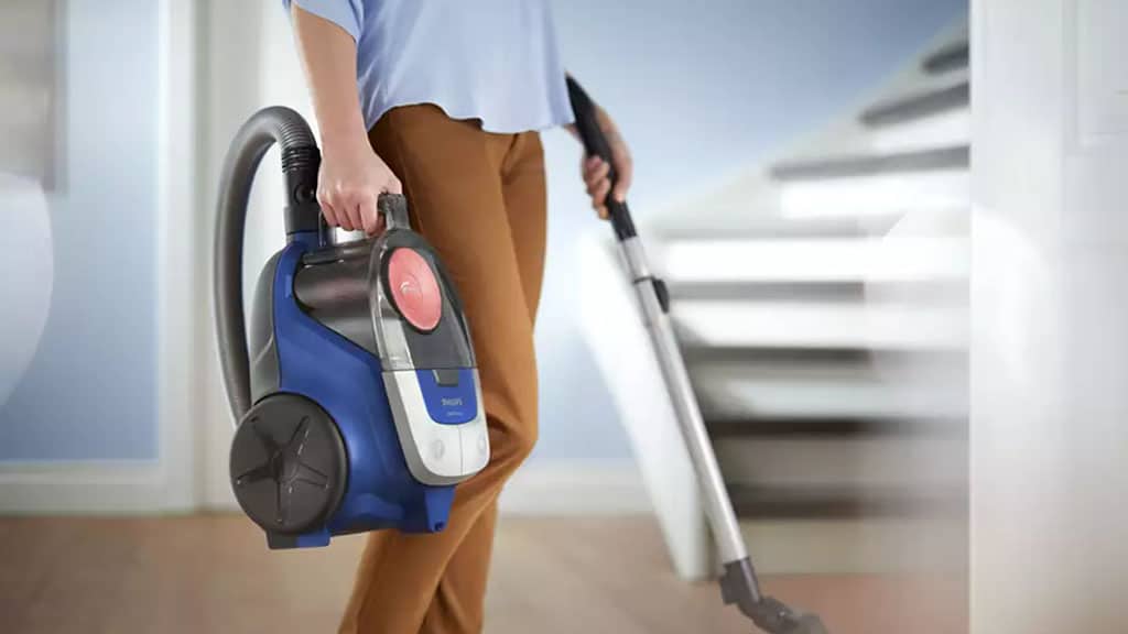 Philips Series 2000 PowerCyclone 4 Bagless Vacuum Cleaner XB2123 09 b
