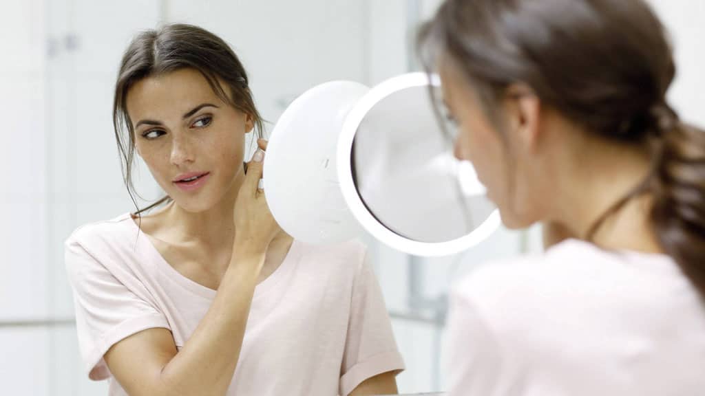 Medisana CM 850 LED Suction Mirror 88558