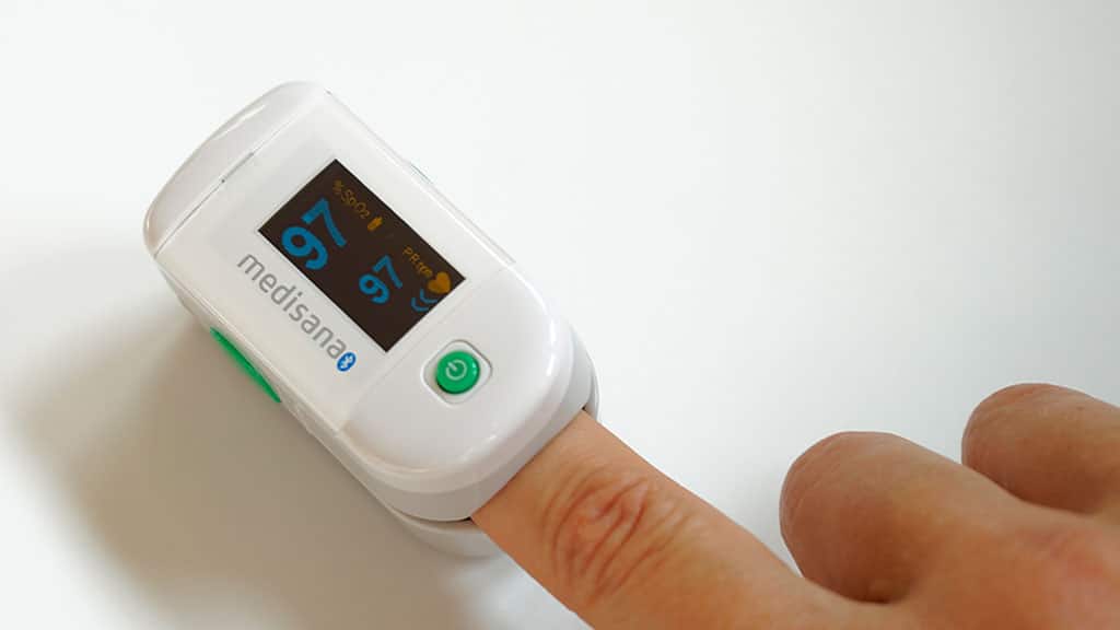 Medisana PM 100 Connect Pulse Oximeter 79456 -d