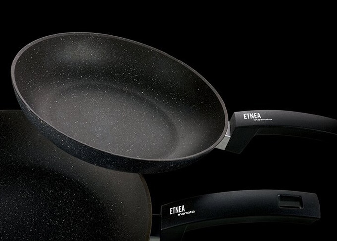 Moneta Etnea Artech Ultra Pancake Pan 32 cm, 32, Black