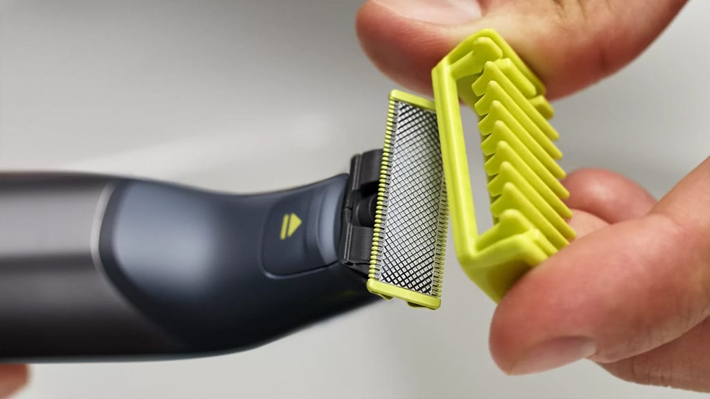 Philips OneBlade Pro Shaver Trimmer QP6550 15 l