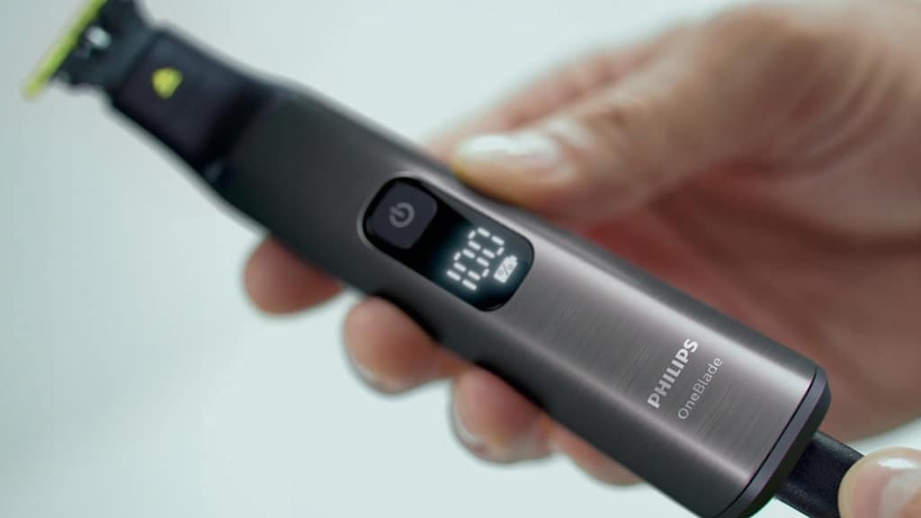 Philips OneBlade Pro Shaver Trimmer QP6550 15 m