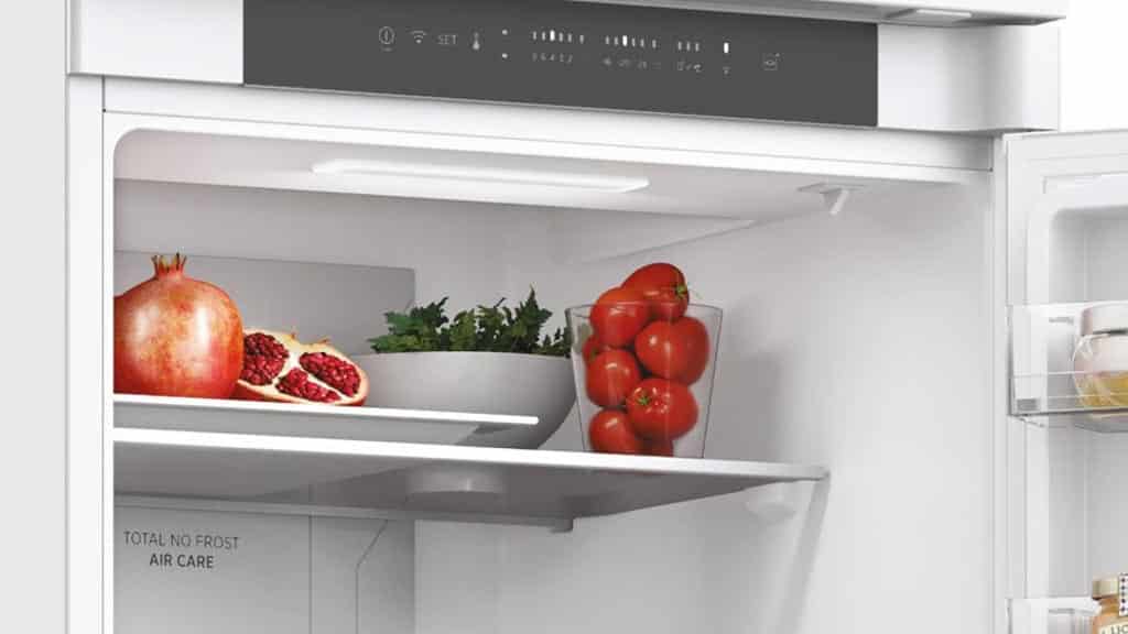 Hoover hhn56182wk shop fridge freezer