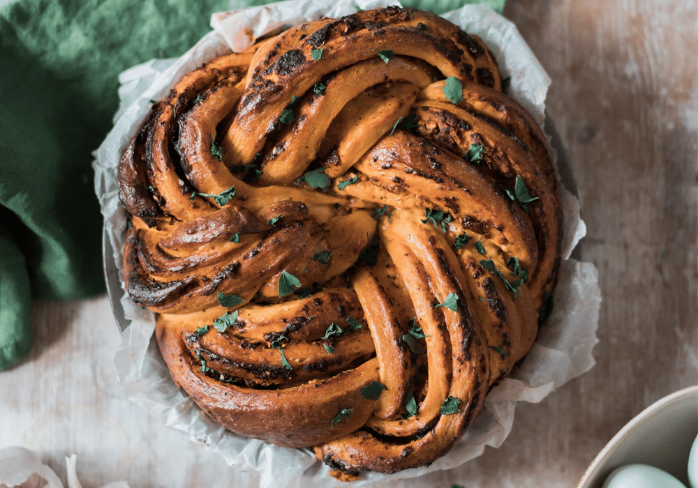 Feta, Herb and Sun-dried Tomato Pinwheel Bread