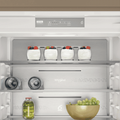 Whirlpool Built-In Fridge Freezer 70CM WH SP70 T121 -C