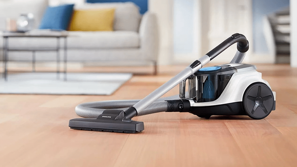 Philips Series 2000 XB2122 08 Bagless Vacuum Cleaner d