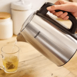 Philips Viva Collection Electric Kettle HD9351 92 e
