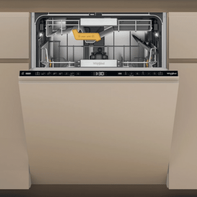 Whirlpool W8I HF58 TU UK Built In Dishwasher
