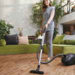 Hoover HE1 Bagged Vacuum Cleaner HE120PET 011 m