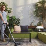 Hoover HP1 Bagless Vacuum Cleaner 39002323 j