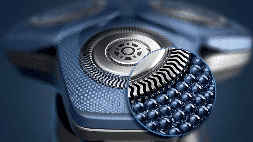 Philips Series 7000 Wet & Dry Electric Shaver + OneBlade Electric Shaver S7886 78 q
