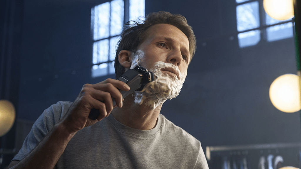 Philips Wet & Dry 7000 Electric Shaver S7886 35 e