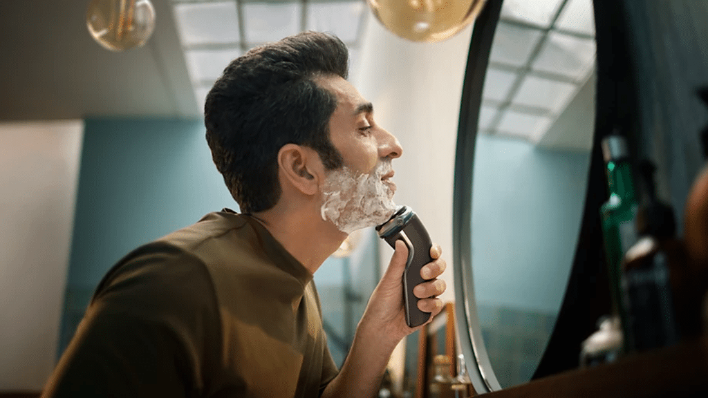 Philips Wet & Dry Electric Shaver Series 3000 S3341 13 f