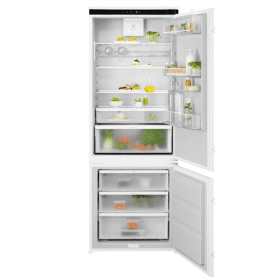 Electrolux GreenZone Series 700 Built In Fridge Freezer KNR7TE75S b1