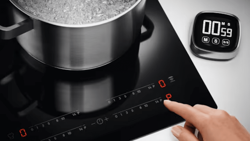 Electrolux SenseBoil® Series 700 Induction Hob EIS82453 d