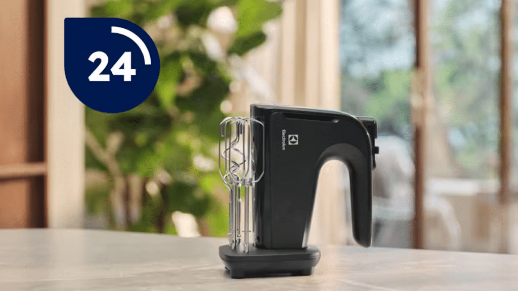 Electrolux Series 300 Hand Mixer EHM4B d