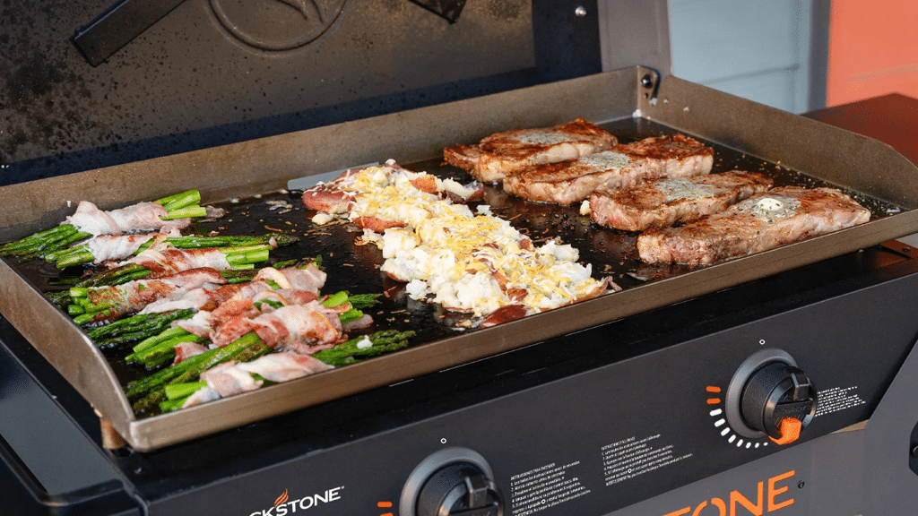 Blackstone Iron Forged 28” Griddle Gas BBQ Grill 2311 d