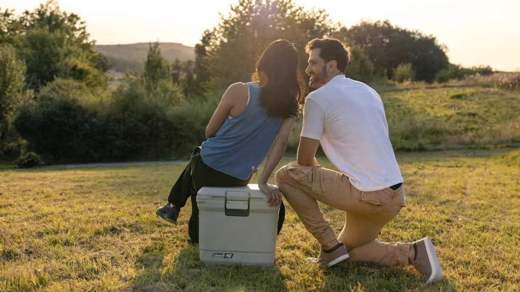 Coleman® Pro 25QT Cooler 2213850 h