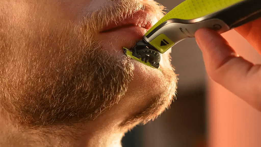 Philips OneBlade 360 Electric Shaver QP2734 23 b