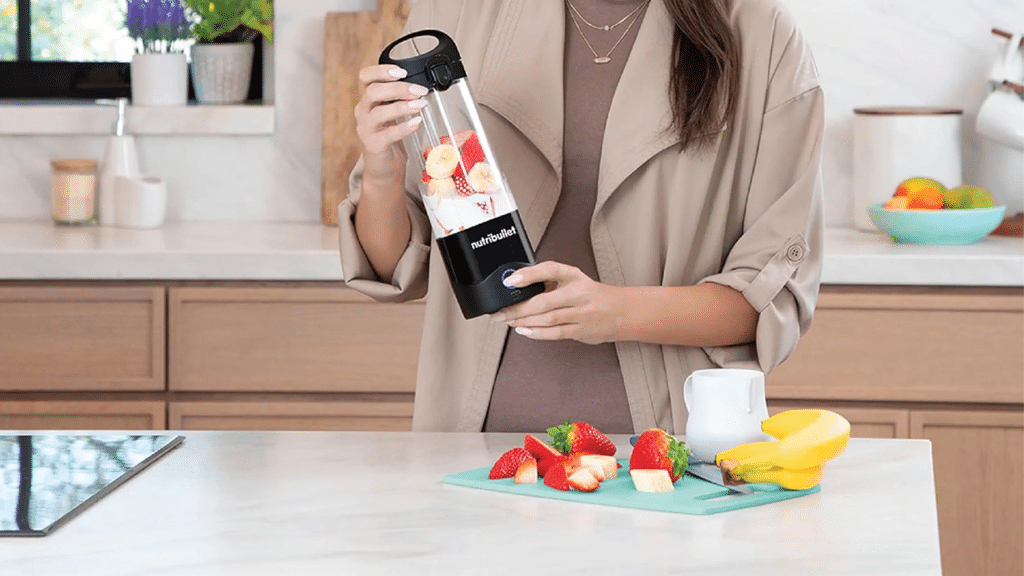 nutribullet-portable-smoothie-maker-rechargeable P003B