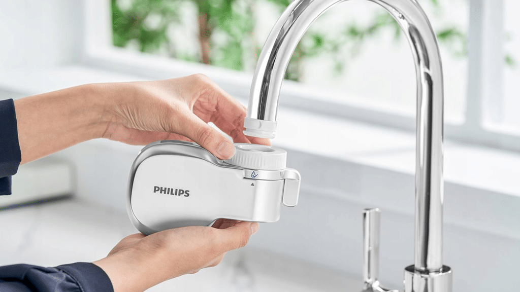 Philips On-Tap Water Tap Filter AWP3705P1 10 a2