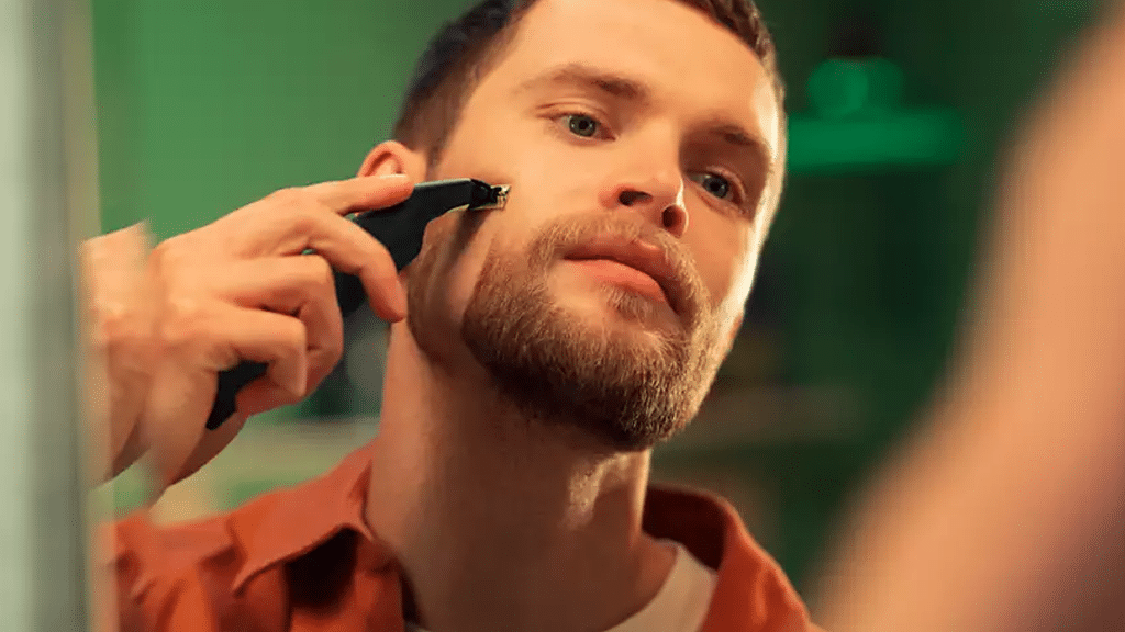 Philips OneBlade Pro 360 Electric Shaver QP6542 15 a14