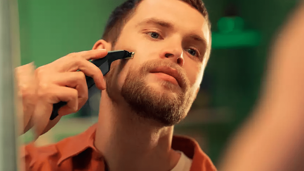 Philips OneBlade Pro 360 Electric Shaver QP6552 15 e