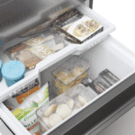 Haier 3D 60 Series 5 Fridge Freezer HTW5620CNMP c8