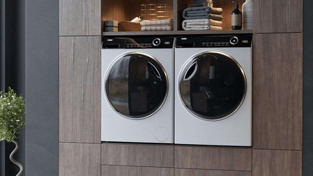 Haier I-Pro Series 7 Tumble Dryer HD90-A3979-S b