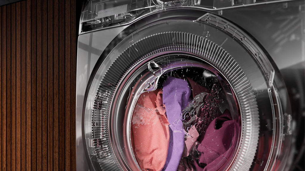 AEG Series 7000 ProSteam® Washing Machine LR7FH11BGB B5