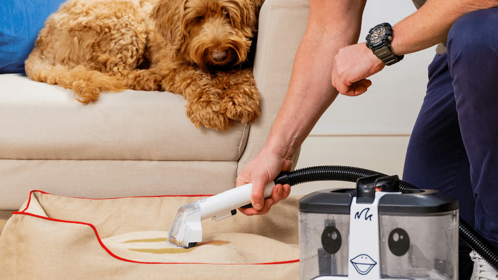Gtech Penguin Spot Cleaning Machine 103309 a