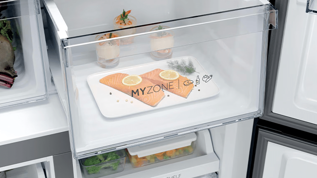 Haier Cube 90 Series 3 American Style Fridge Freezer HCR39F19ENPT A2