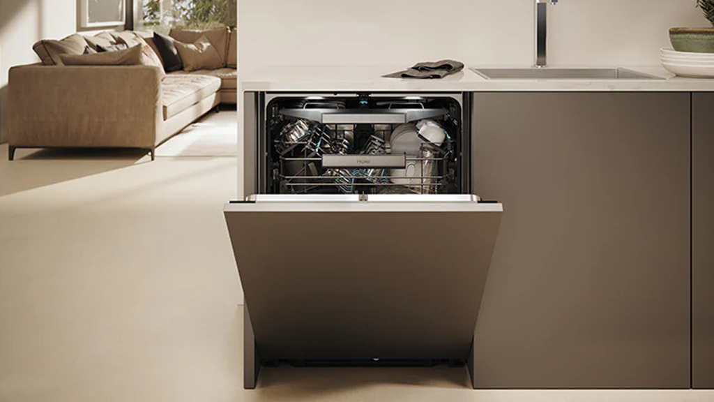 Haier Biovitae Collection I-Pro Shine Series 6 Built In Dishwasher XS 4A4M4BB b3