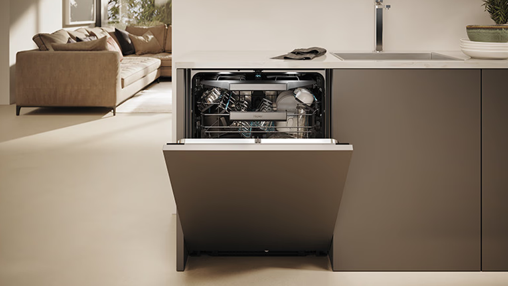 Haier I-Pro Shine Series 6 Built In Dishwasher XI 4A4M4PB c16