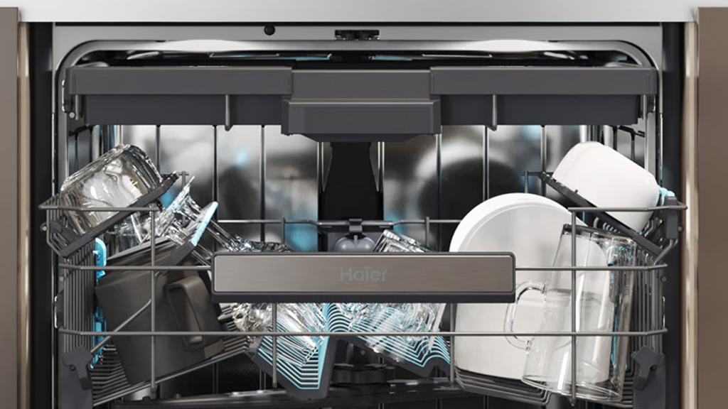 Haier Washlens Plus Built In Dishwasher XS 6B0S3FSB b12