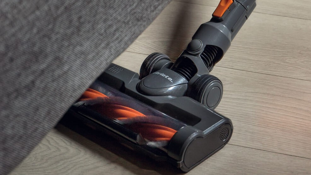 Ariete 22V Lithium Cordless Vacuum Cleaner 2704 00 a