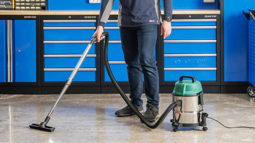 Taurus Homeland Hydrodry 1200 Wet and Dry Vacuum Cleaner 948080000 a
