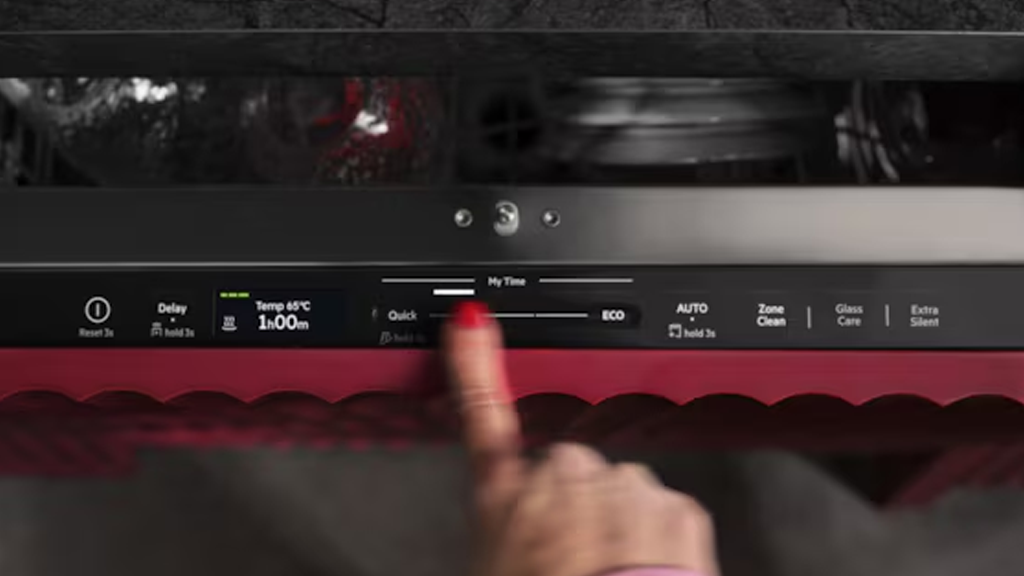 AEG Series 8000 Built In Dishwasher NG82IX5TK a1