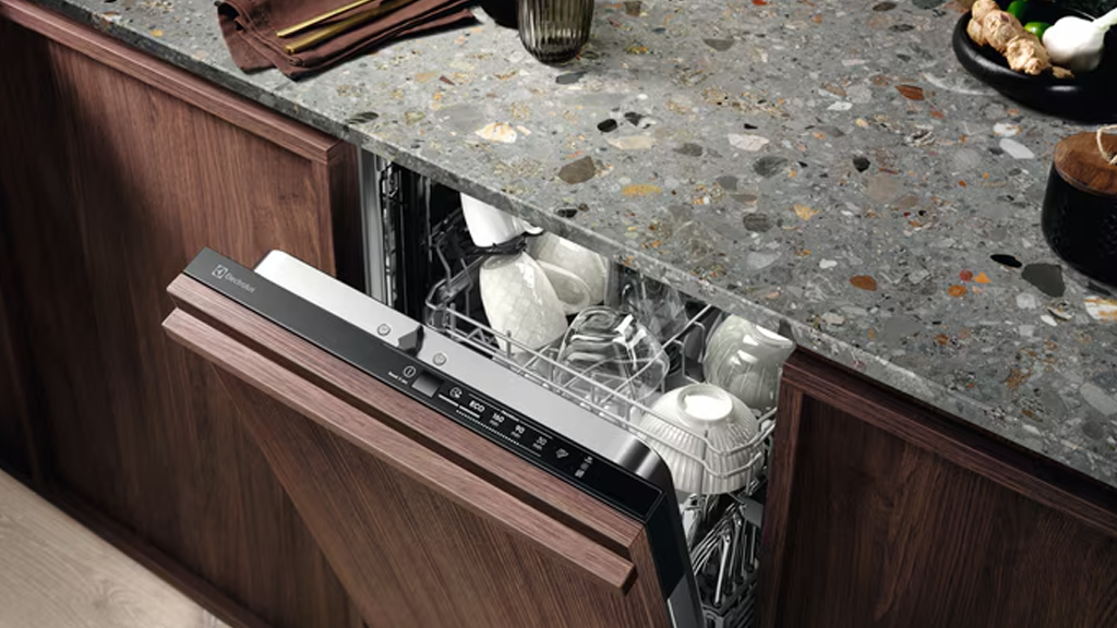 Electrolux Series 300 Slim Built In Dishwasher KEAD2220L a