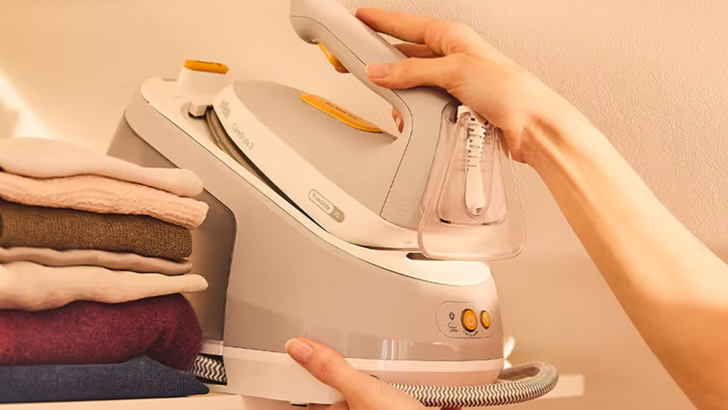 Braun IS 3231GY CareStyle 3 Steam Station 128810000 a
