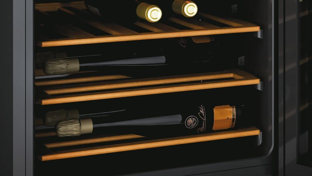 Hoover HWC 154 EELWNF Freestanding Wine Cooler 34005627 e