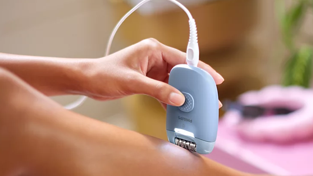 Philips Series 4000 Corded Epilator BRE247 00 a5