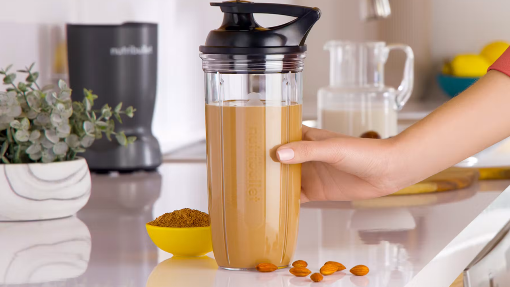 Nutribullet Turbo Smoothie Maker a3