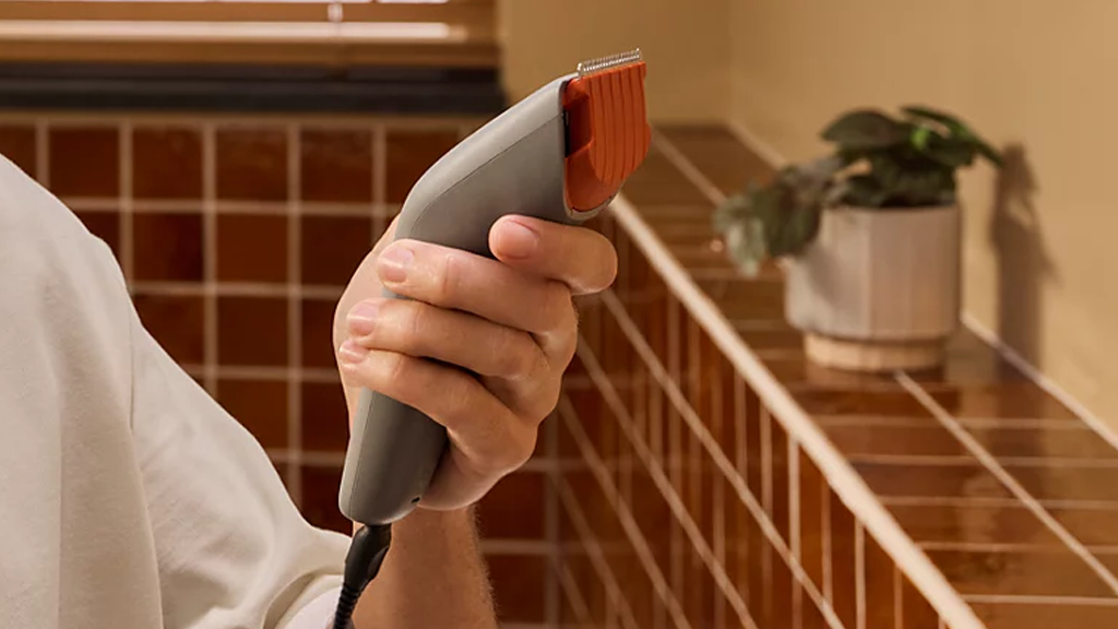 Philips Series 3000 Corded Hair Clipper HC3734 15 a1